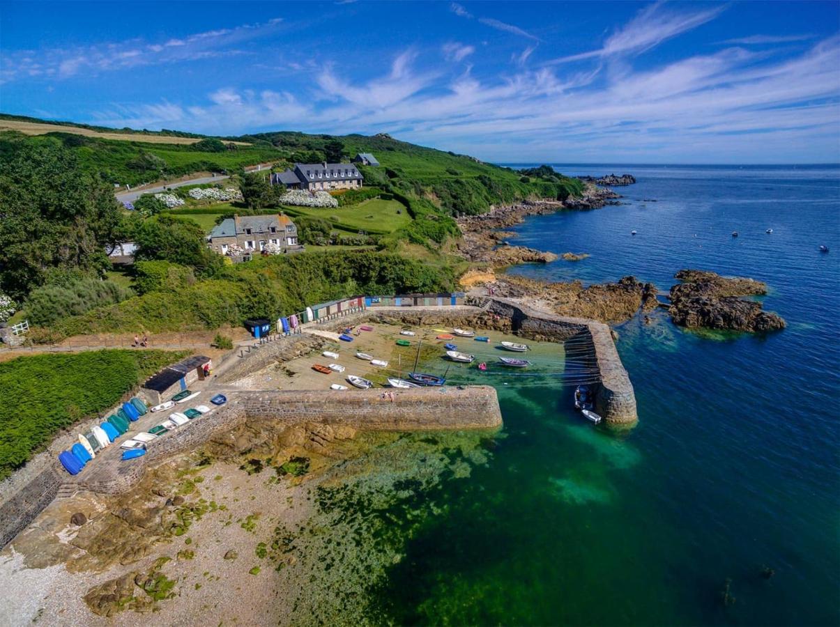 Quettehou Maison Normande Proche De La Mer Et Des Lieux Touristiques מראה חיצוני תמונה